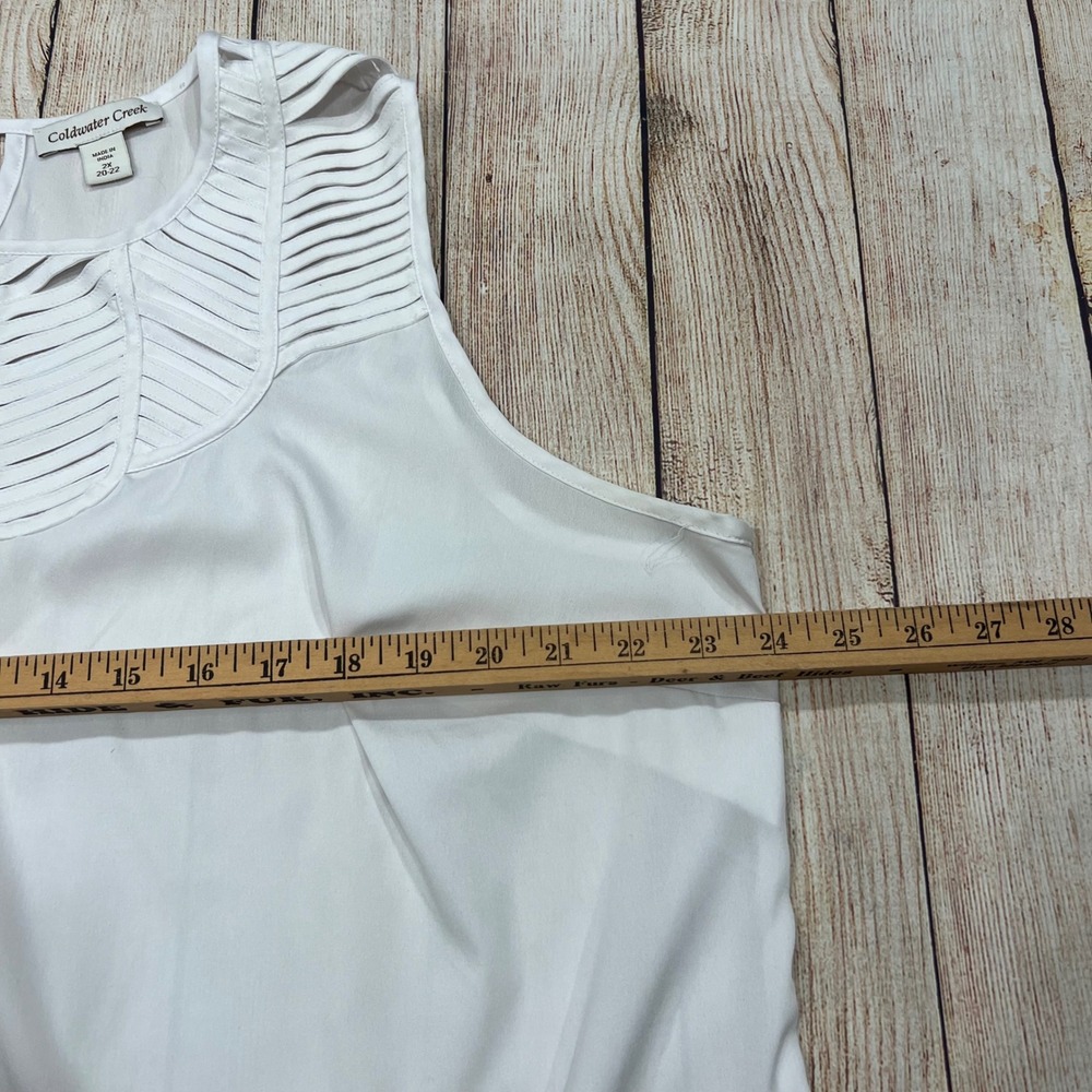 Coldwater Creek White Sleeveless Blouse Lattice Cutout Neck Plus Size 2X 20-22 - Picture 4 of 7